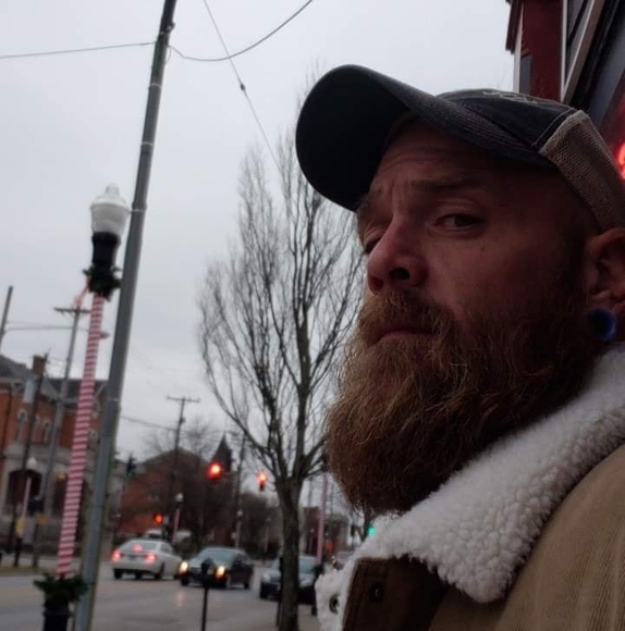 Meet your Posher, Eric - Picture 1 of 1